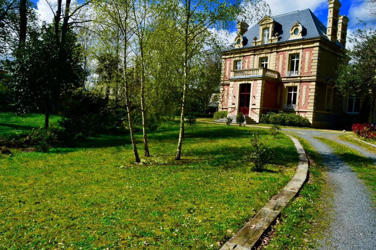 Chambres D'Hotes Le Clos Des Marronniers Douvres-la-Delivrande Exterior photo